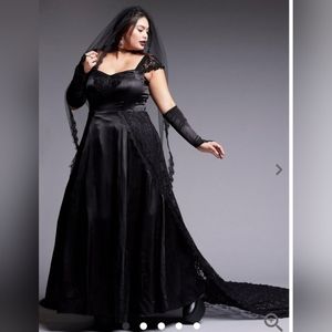 Brand new Hot Topic wedding dress